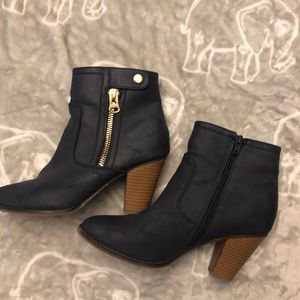Navy blue booties